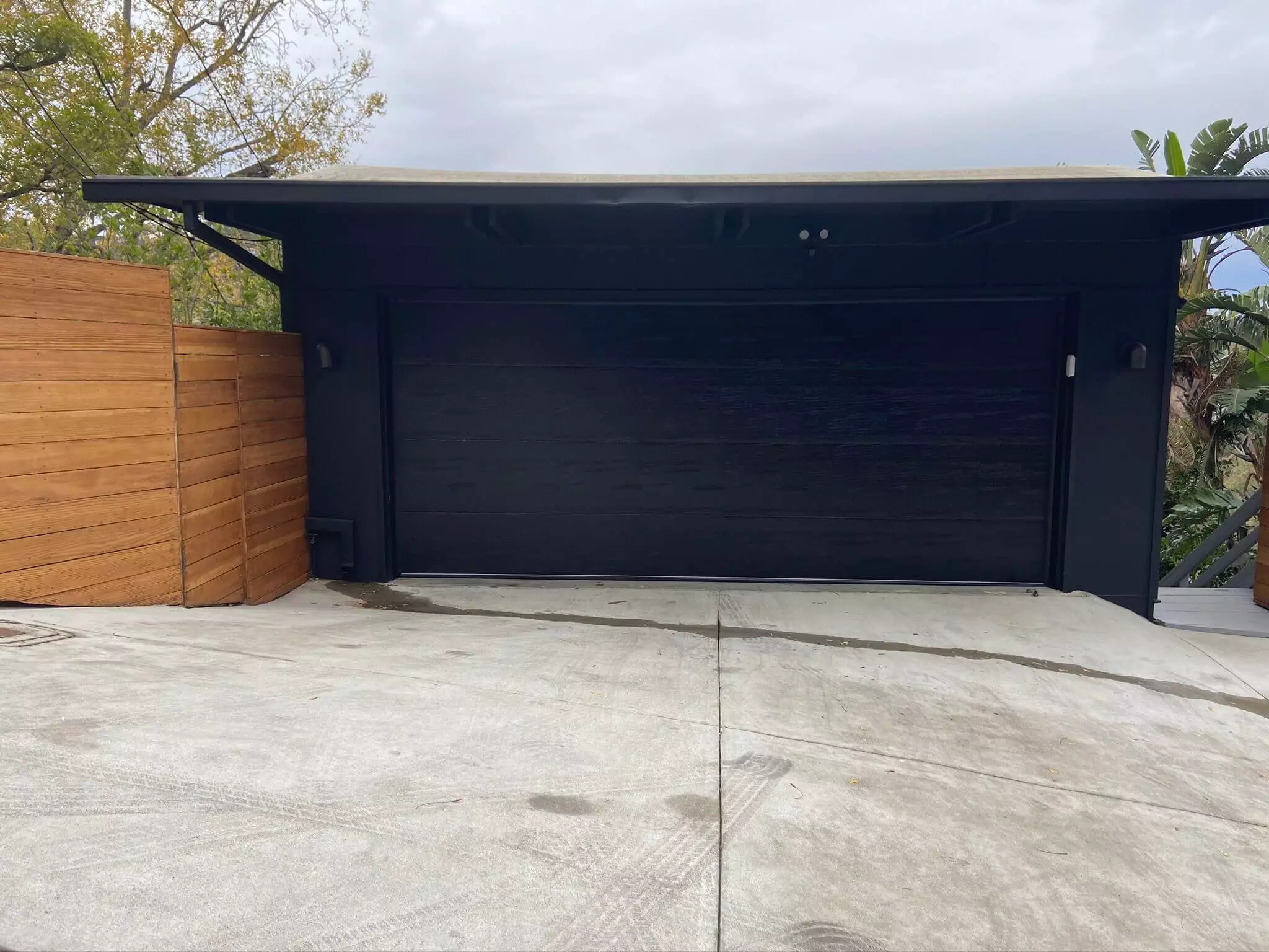 garage-door-replacement-Midlothian